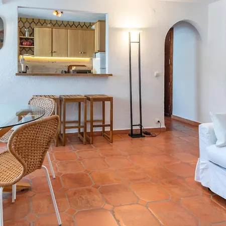 A Pie De Playa Con Ascensor Y Workspace By Delucaco Apartman Altea