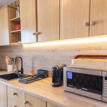 Apartman A Pie De Playa Con Ascensor Y Workspace By Delucaco *
