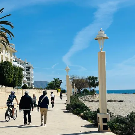 A Pie De Playa Con Ascensor Y Workspace By Delucaco *