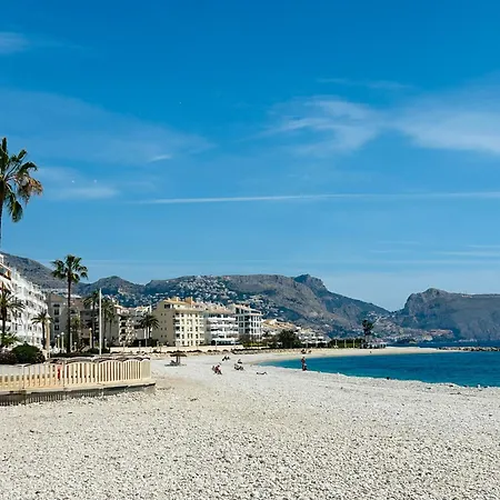 Apartment A Pie De Playa Con Ascensor Y Workspace By Delucaco Altea